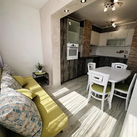 1br Next To Grand Mall Варна